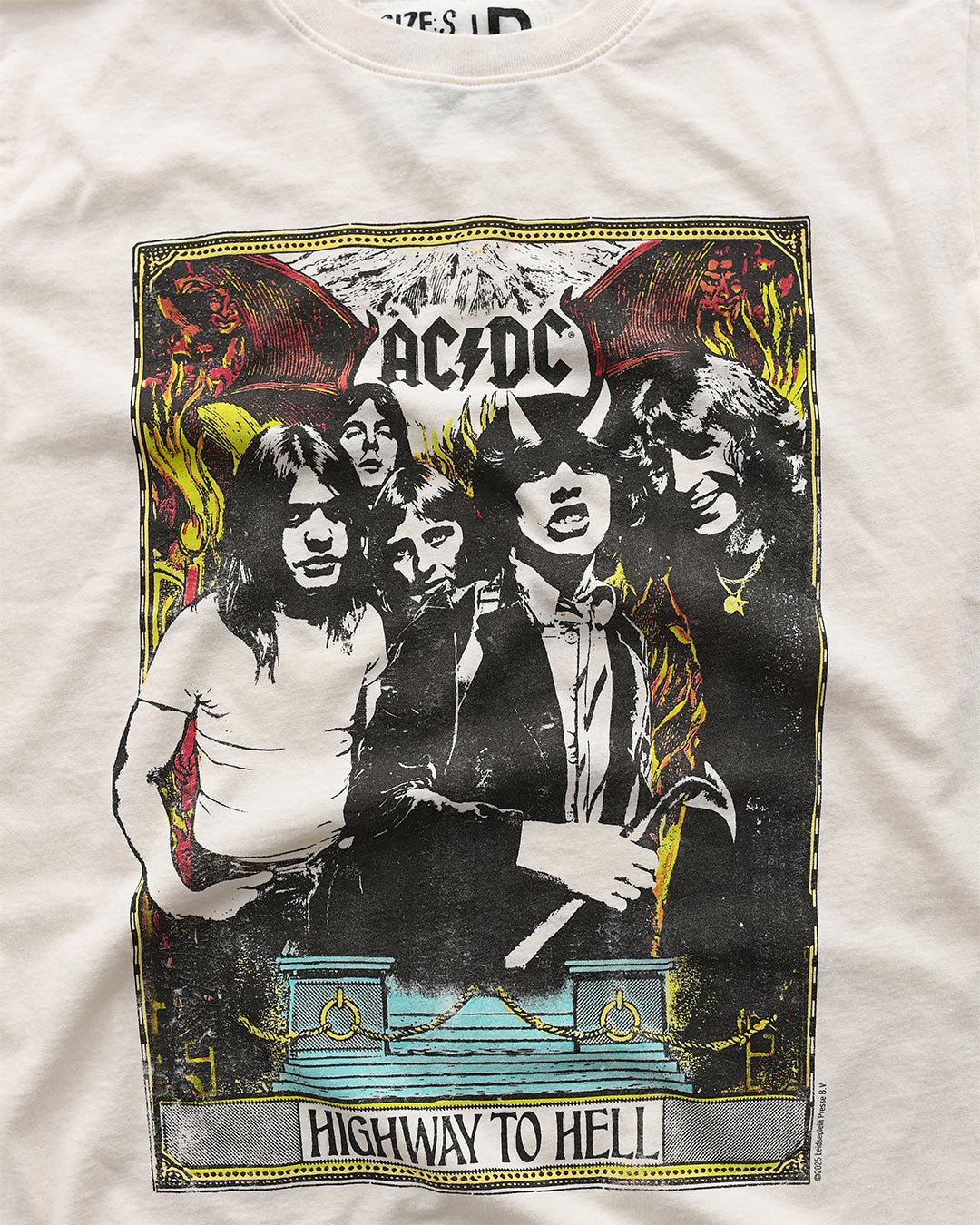 AC/DC Highway To Hell Photo White Tee - Roots of Fight Canada