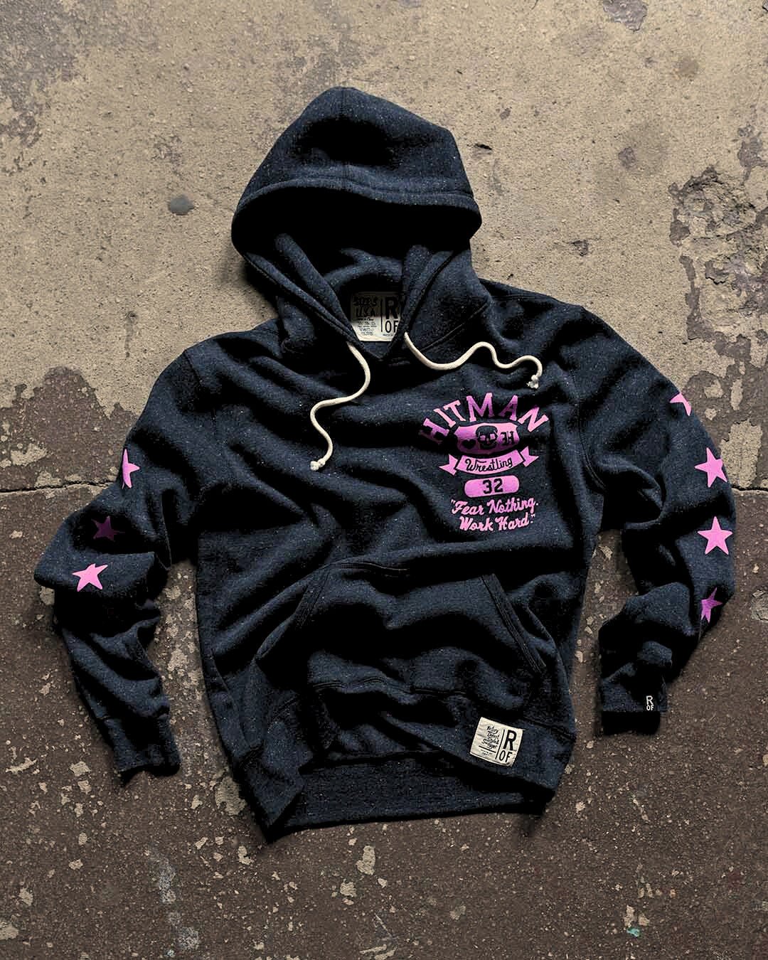 Bret 'Hitman' Hart Fear Nothing Black PO Hoody - Roots of Fight Canada