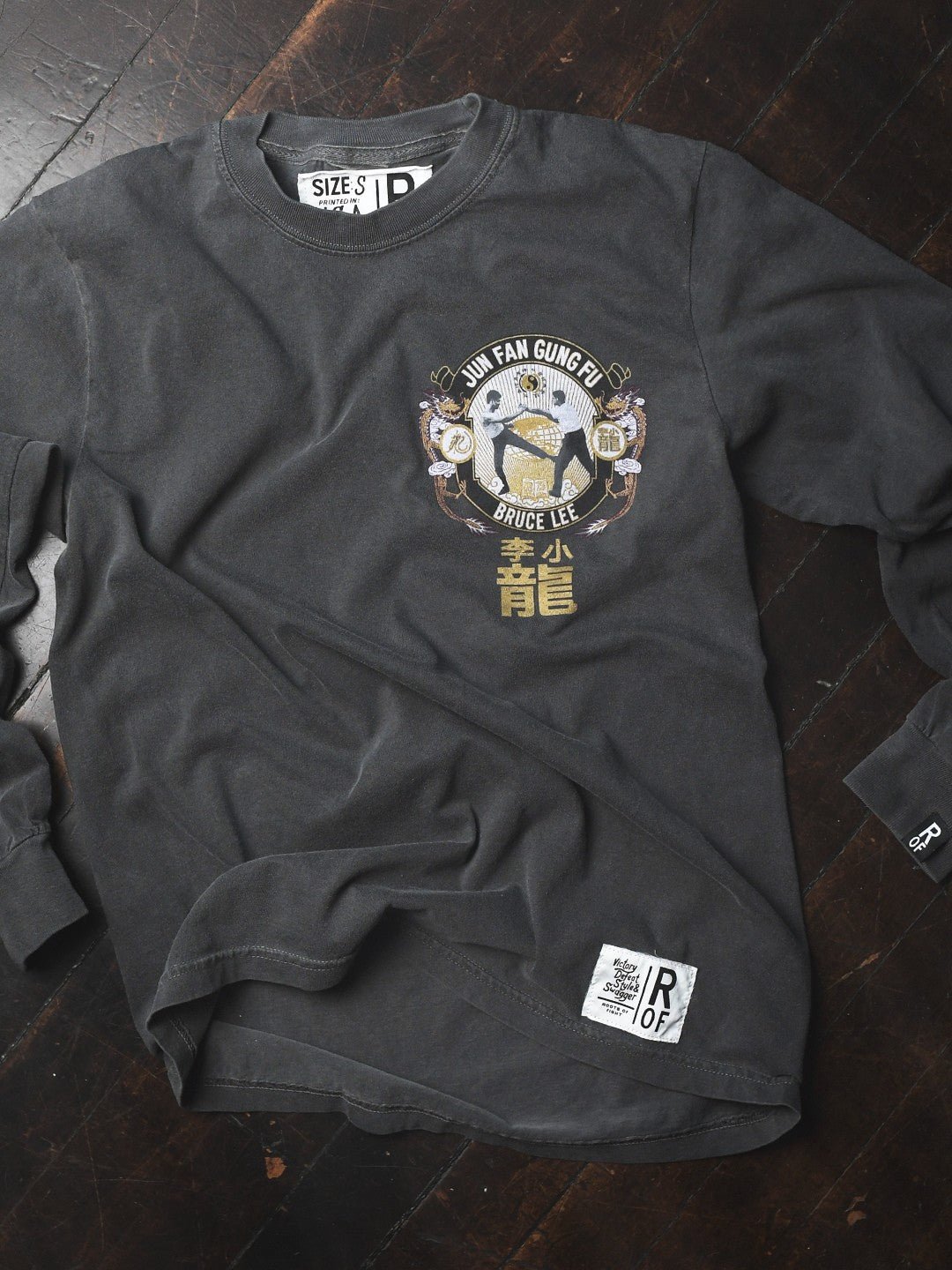 Bruce Lee Jun Fan Gung Fu Charcoal Long Sleeve Tee - Roots of Fight Canada