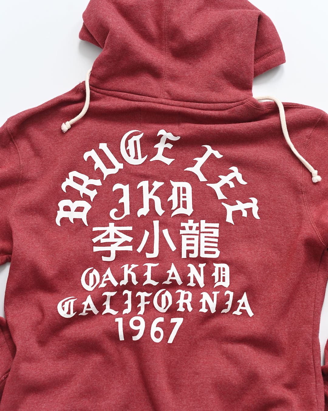 Bruce Lee Oakland '67 Cardinal PO Hoody - Roots of Fight Canada