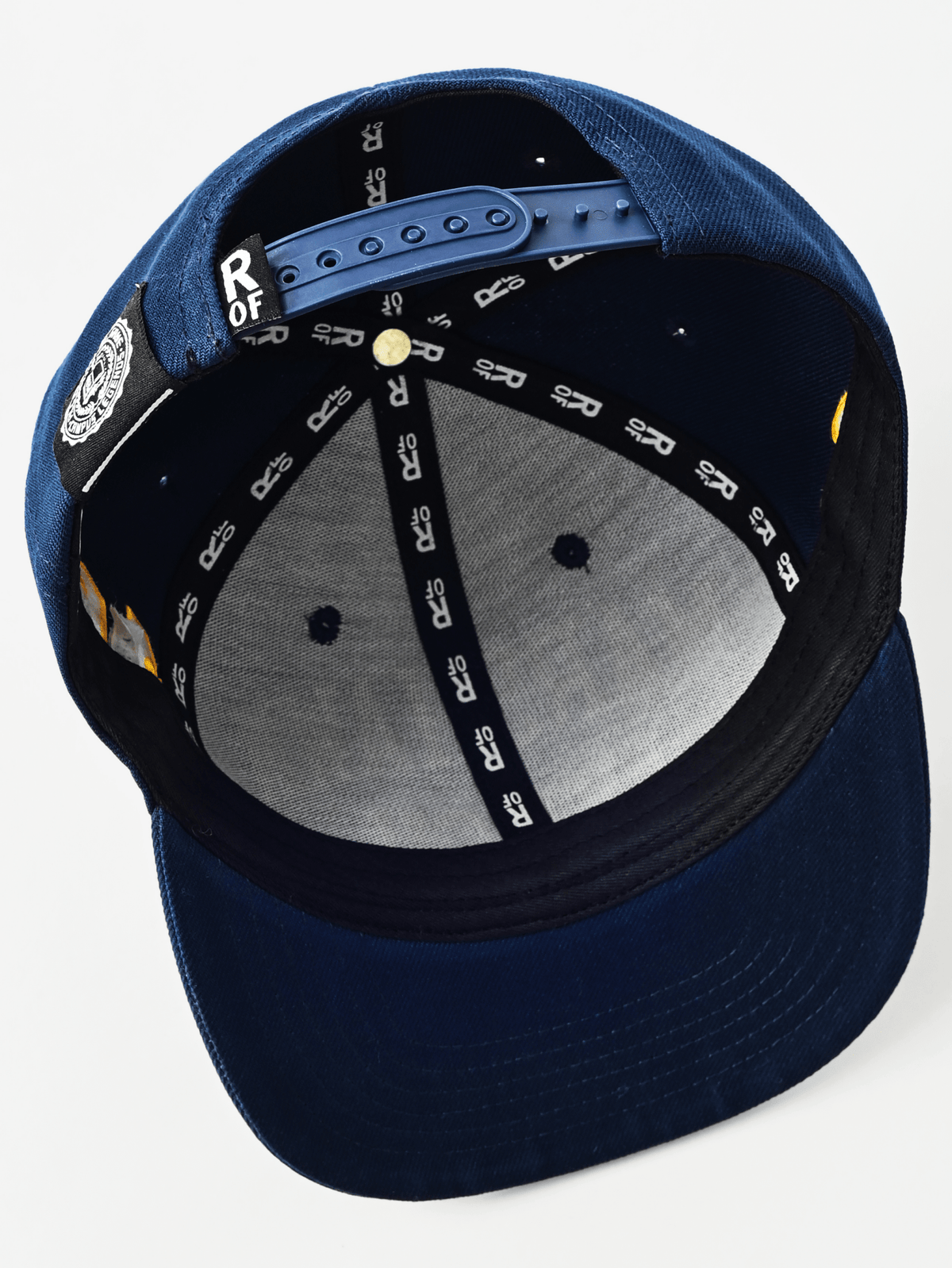 CAL - Marshawn Lynch 10 Navy Snapback Hat - Roots of Fight Canada