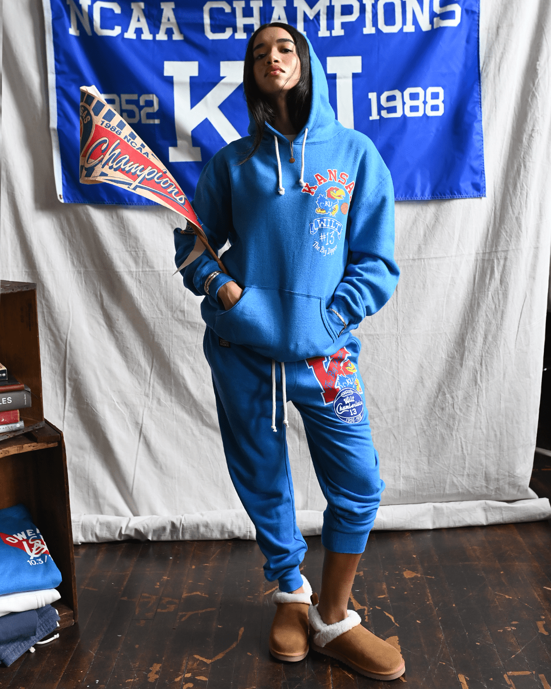 KU - Wilt Big Dipper 13 Blue Sweatpants - Roots of Fight Canada
