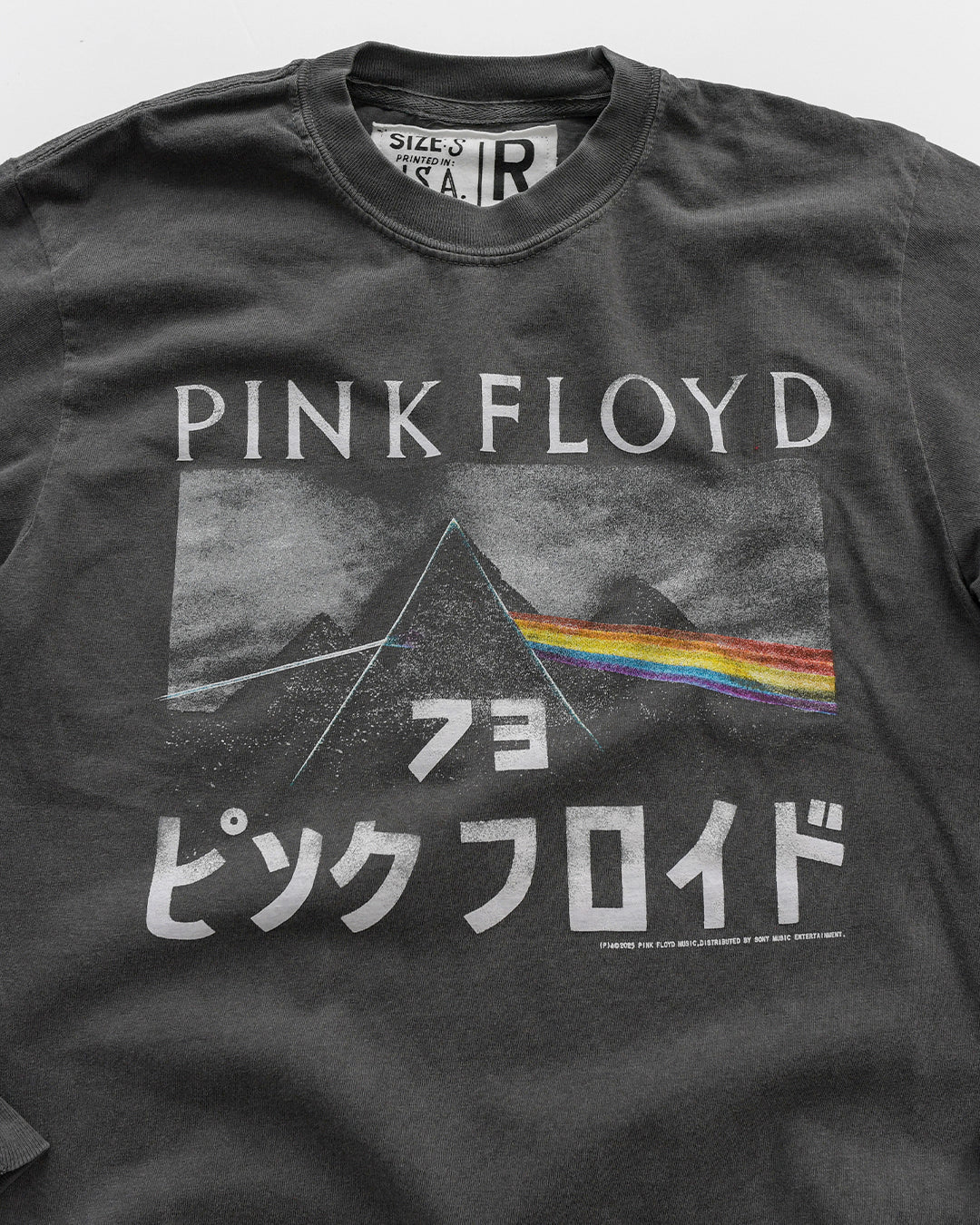 Pink Floyd '73 Dark Side Charcoal Long Sleeve Tee - Roots of Fight Canada