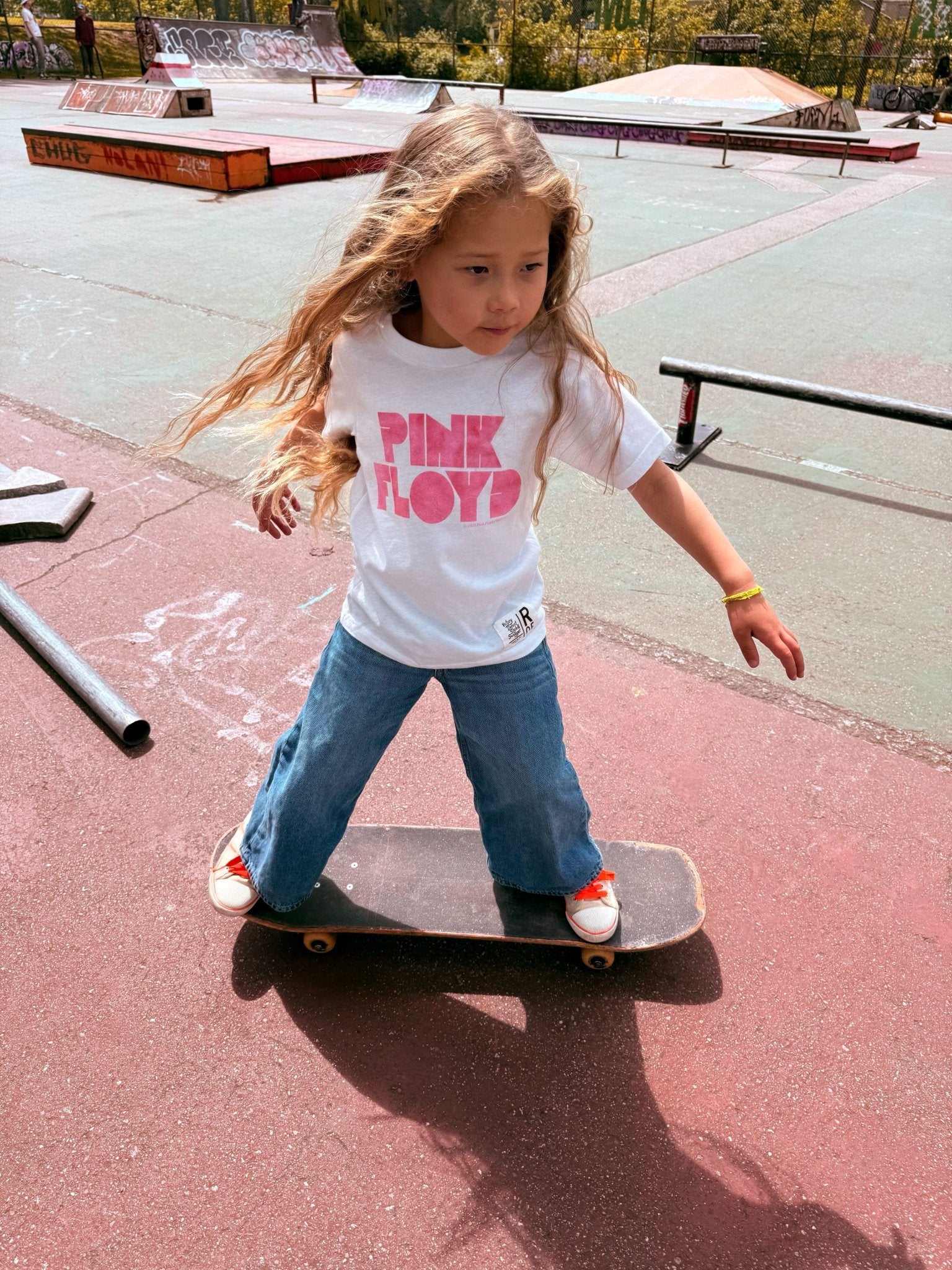Pink Floyd Vintage White Kid's Tee - Roots of Fight Canada