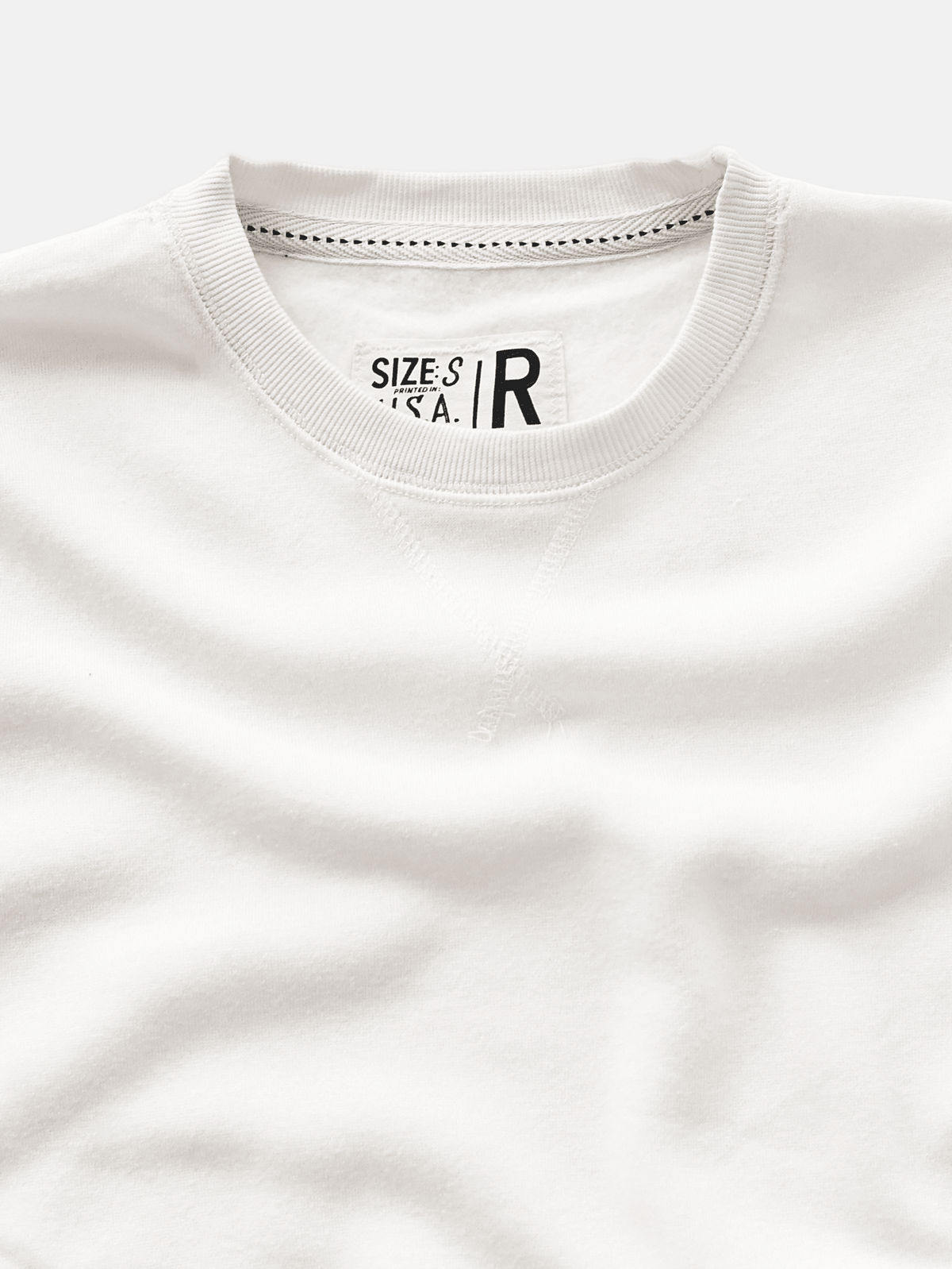 Supersoft Midweight Vinage White Sweatshirt - Roots of Fight Canada
