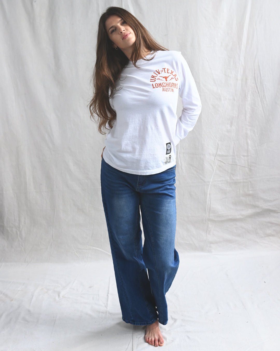 UT - Longhorns Hook 'Em White Long Sleeve Tee - Roots of Fight Canada