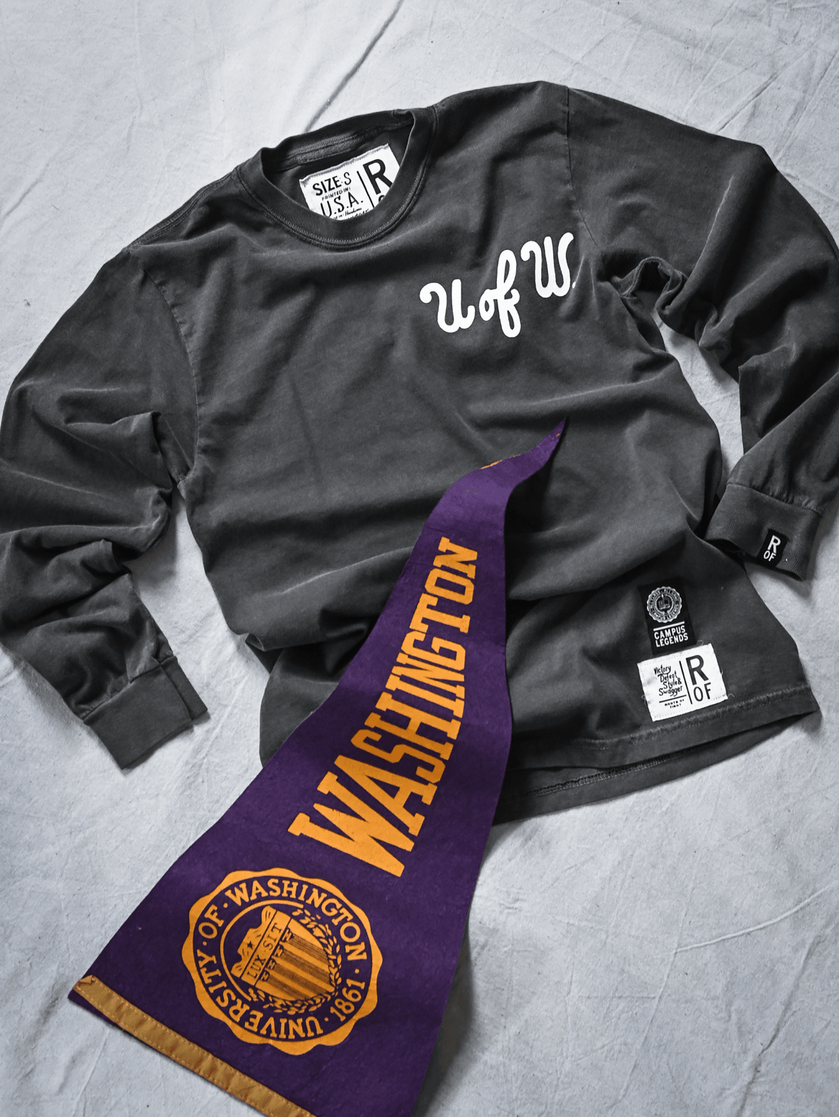 UW - Bruce Lee 1961 Charcoal Long Sleeve Tee - Roots of Fight Canada