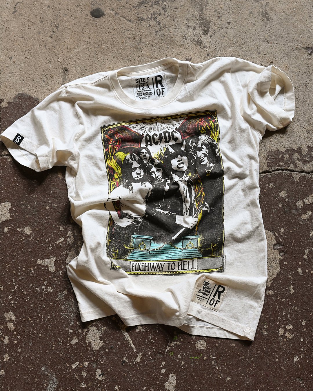 AC/DC Highway To Hell Photo White Tee - Roots of Fight Canada