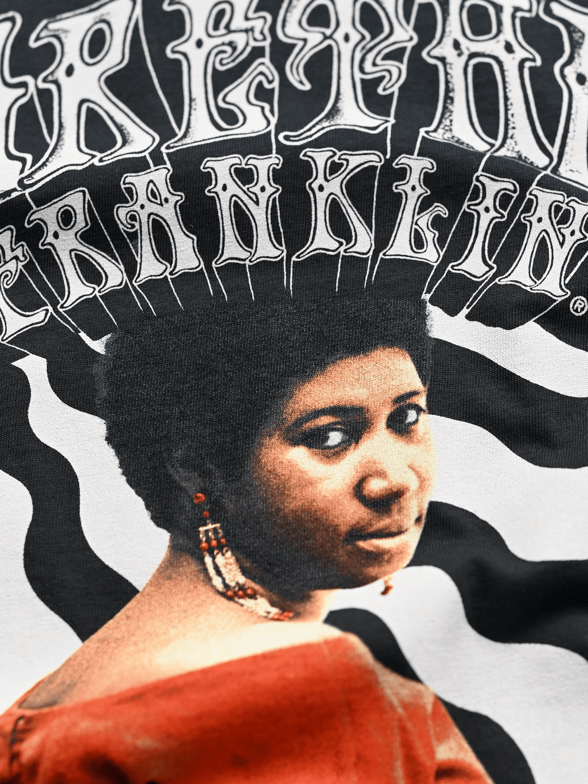 Aretha Franklin Queen of Soul Black Photo Tee - Roots of Fight Canada