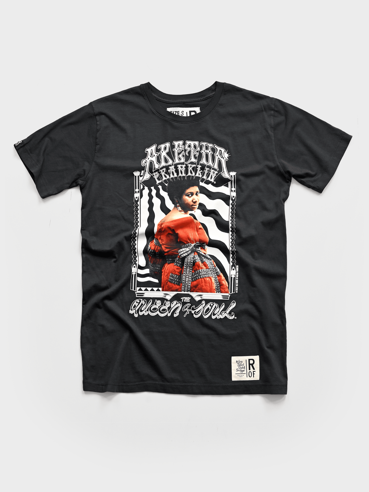 Aretha Franklin Queen of Soul Black Photo Tee - Roots of Fight Canada