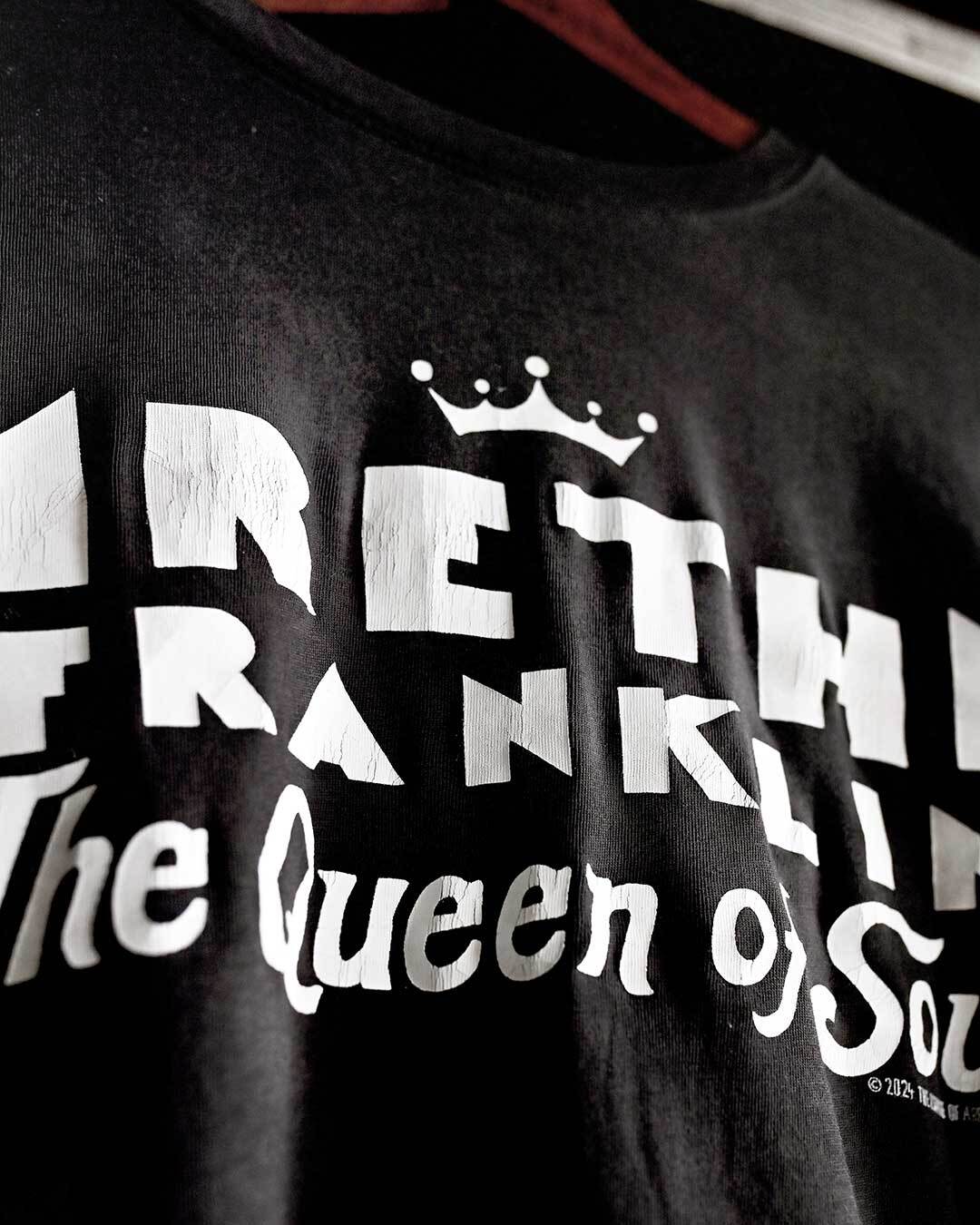 Aretha Franklin Queen of Soul Black Tee - Roots of Fight Canada