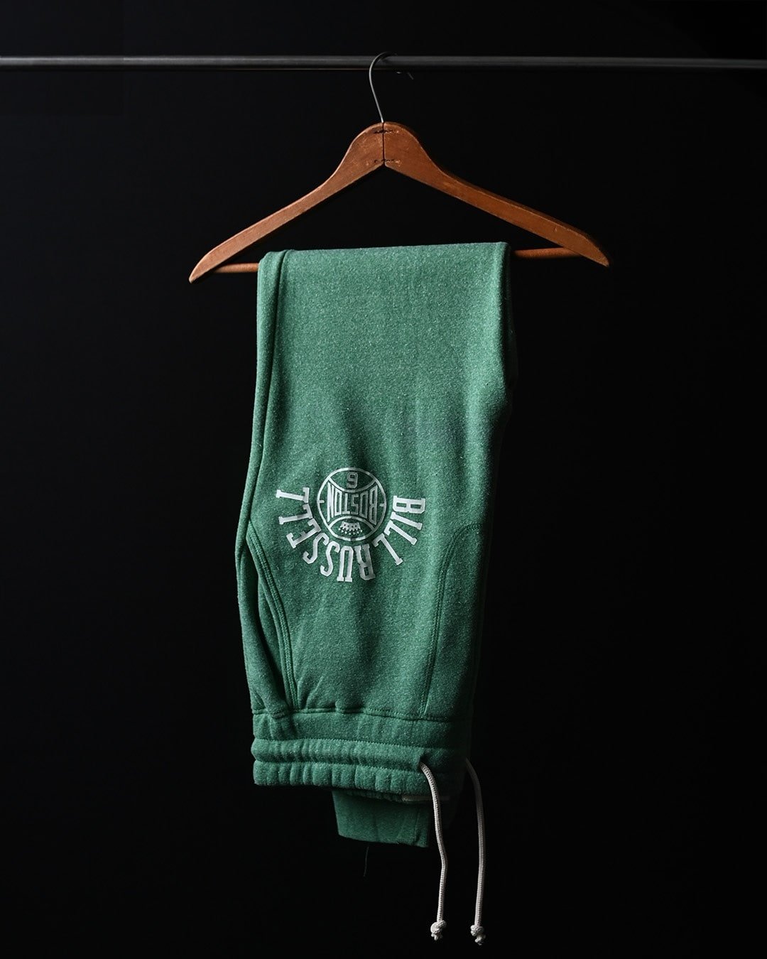 Bill Russell Boston #6 Green Sweatpants - Roots of Fight Canada