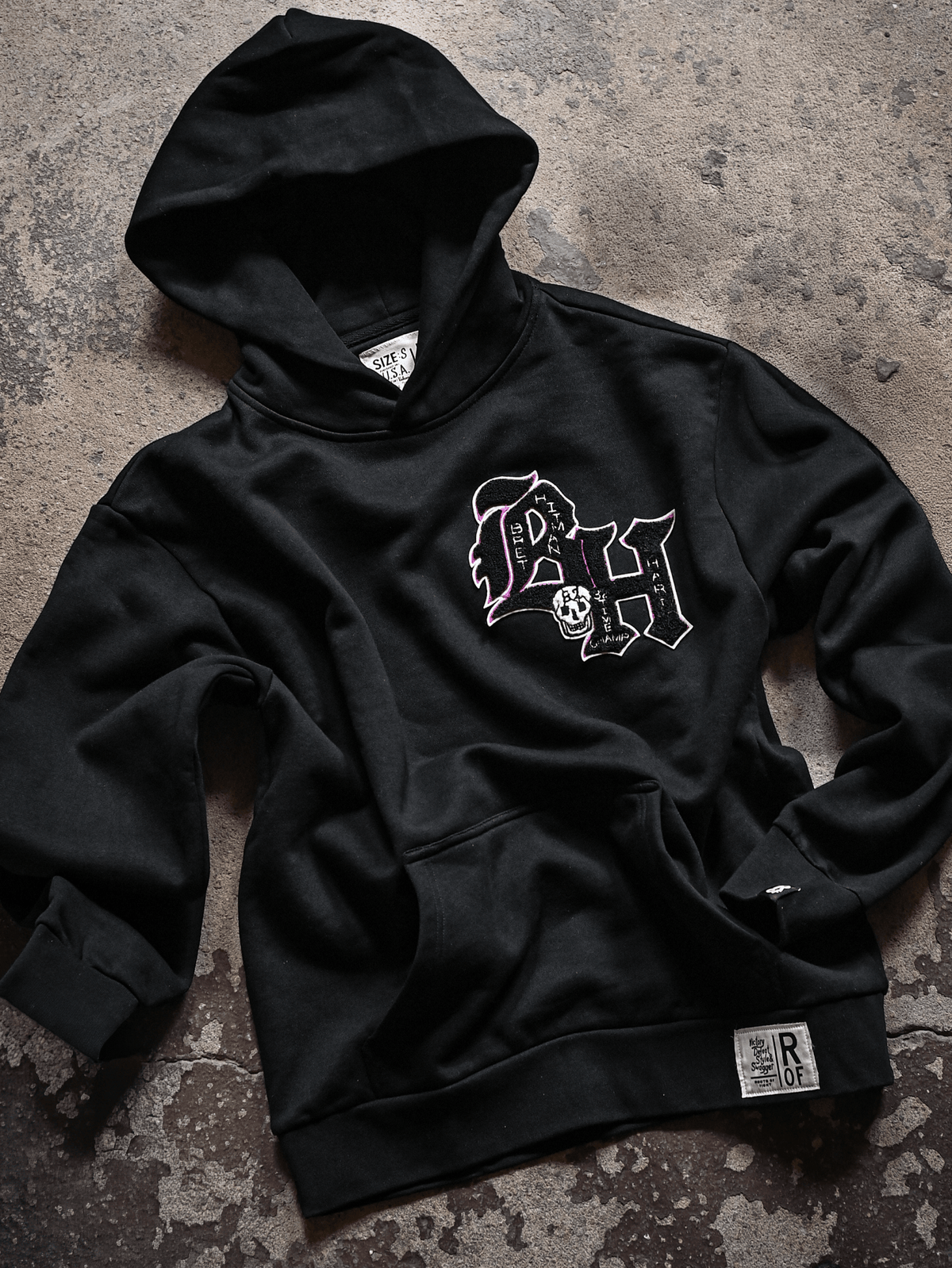 Bret Hart Hitman Black PO Heavyweight Hoody - Roots of Fight Canada