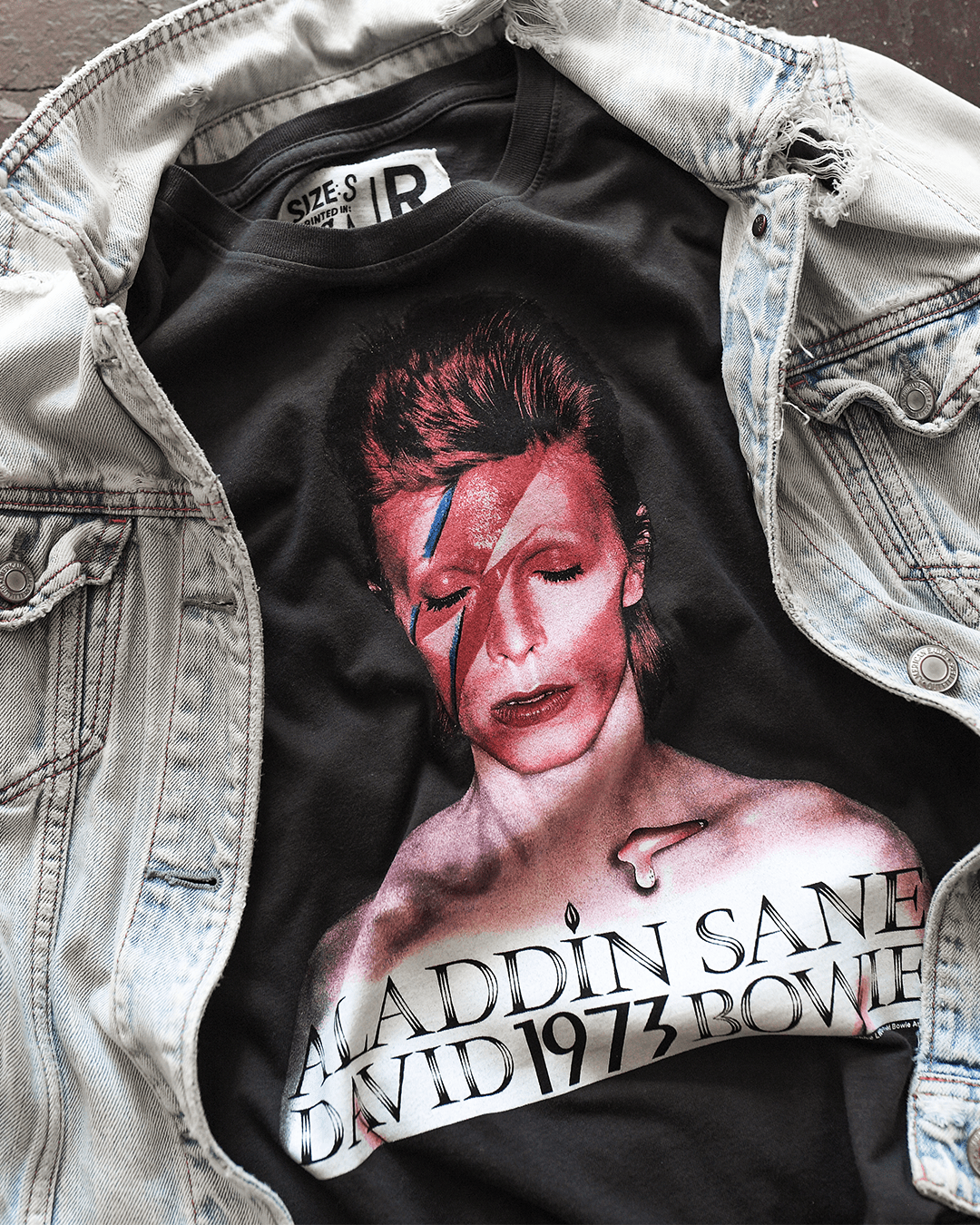 David Bowie Aladdin Sane '73 Black Tee - Roots of Fight Canada