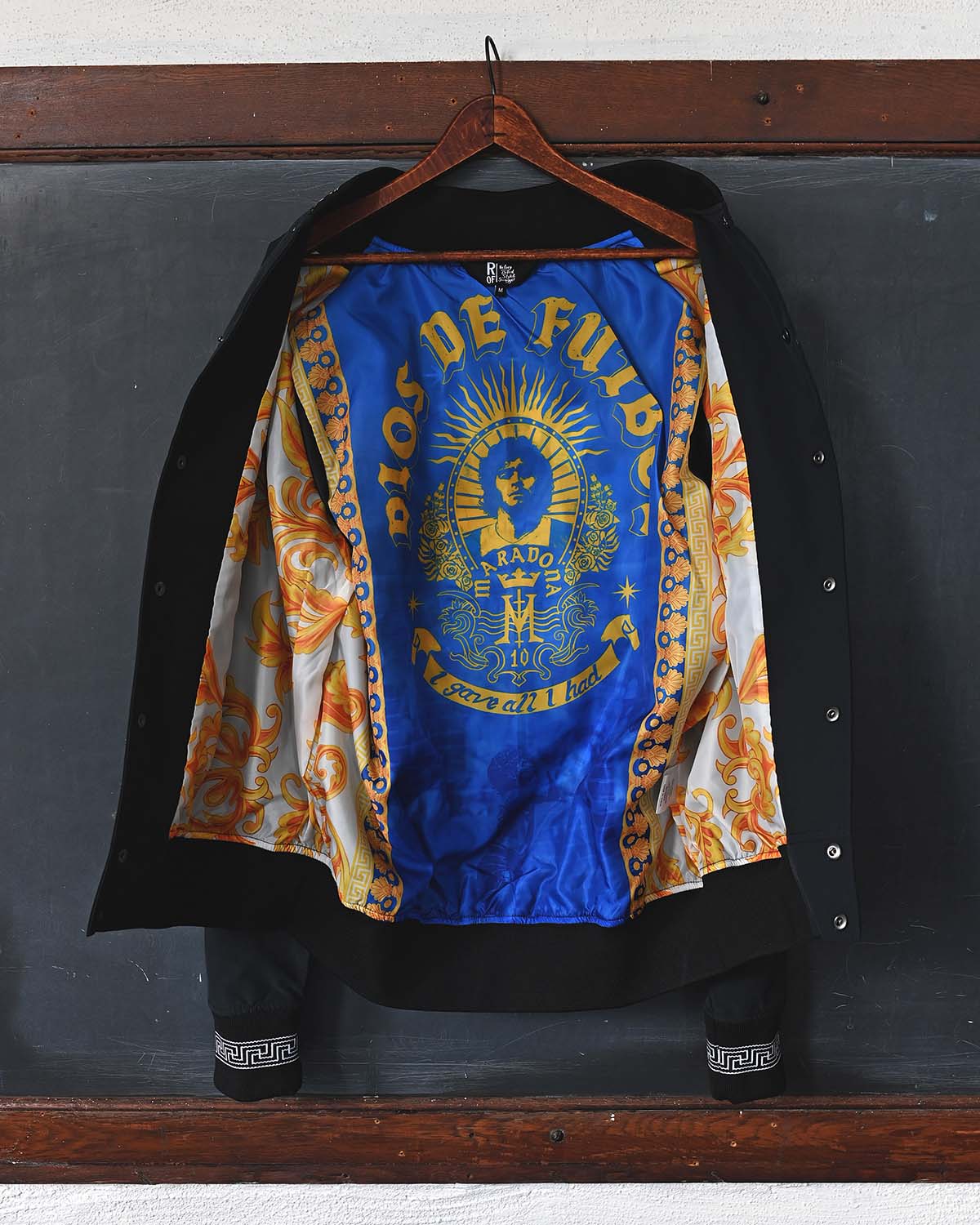 Maradona Dios De Futbol Stadium Jacket - Roots of Fight Canada