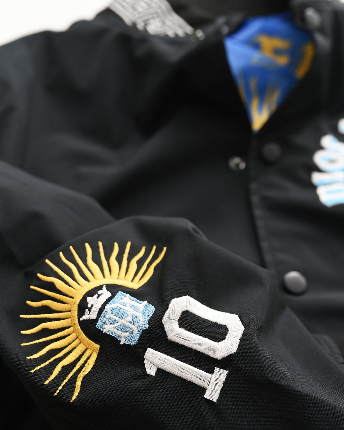 Maradona Dios De Futbol Stadium Jacket - Roots of Fight Canada