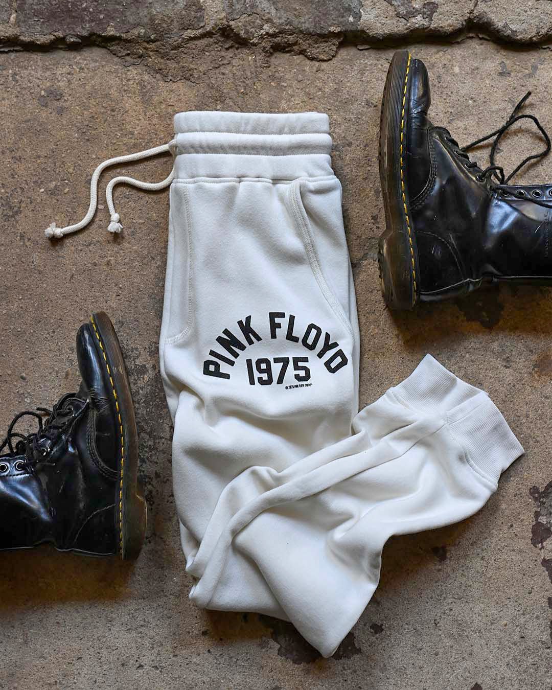 Pink Floyd 1975 White Sweatpants - Roots of Fight Canada