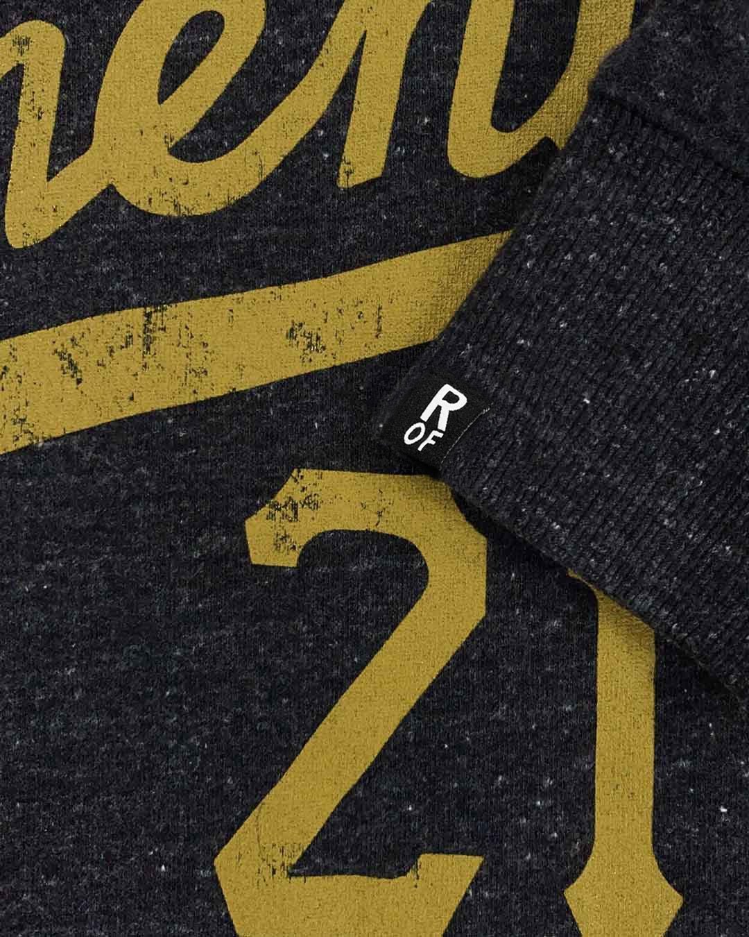 Roberto Clemente #21 Pullover Hoody - Roots of Fight Canada