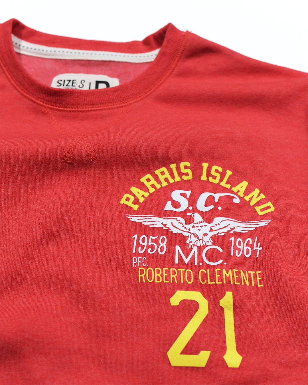 Roberto Clemente Parris Island Red Sweatshirt - Roots of Fight Canada