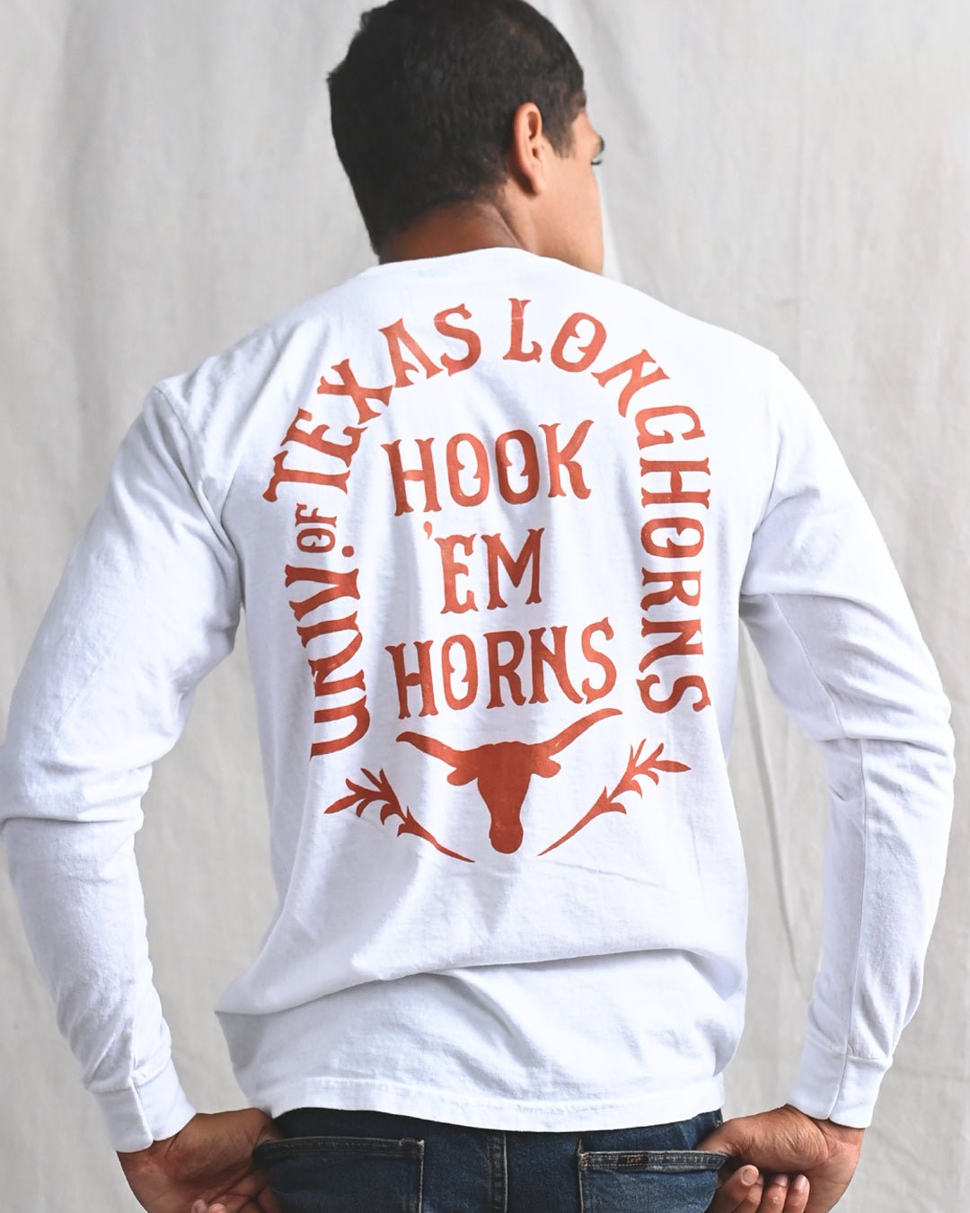 UT - Longhorns Hook 'Em White Long Sleeve Tee - Roots of Fight Canada
