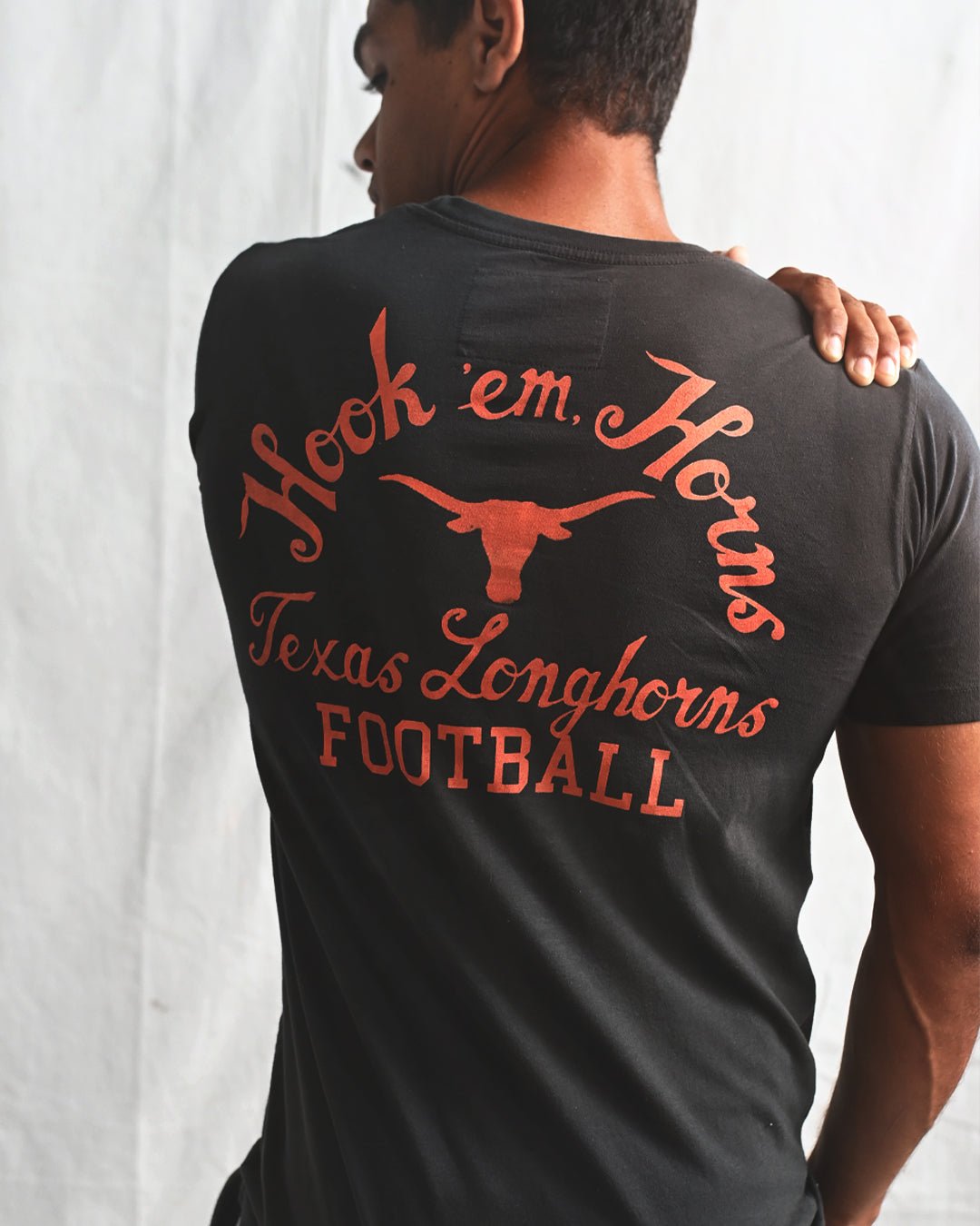 UT - Ricky Williams 34 Horns Football Black Tee - Roots of Fight Canada