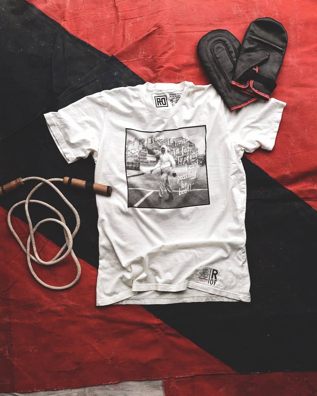 Ali &quot;Can&#39;t Possibly Be Beat&quot; Photo Tee - Roots of Fight Canada