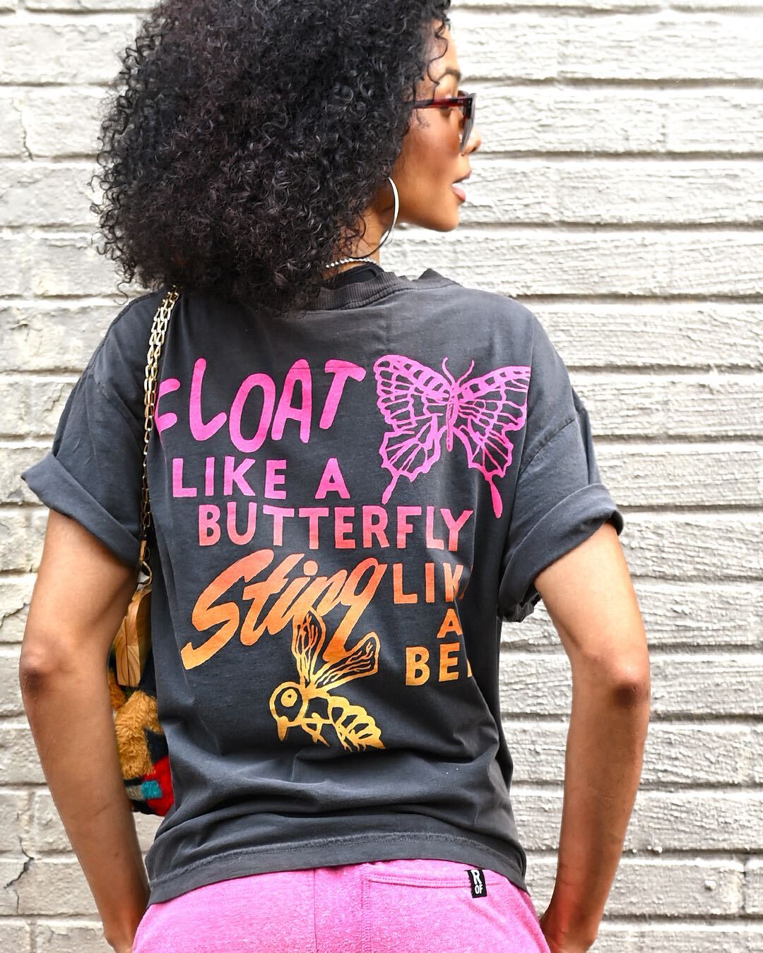 Ali Float Quote Women&#39;s Black Tee - Roots of Fight Canada