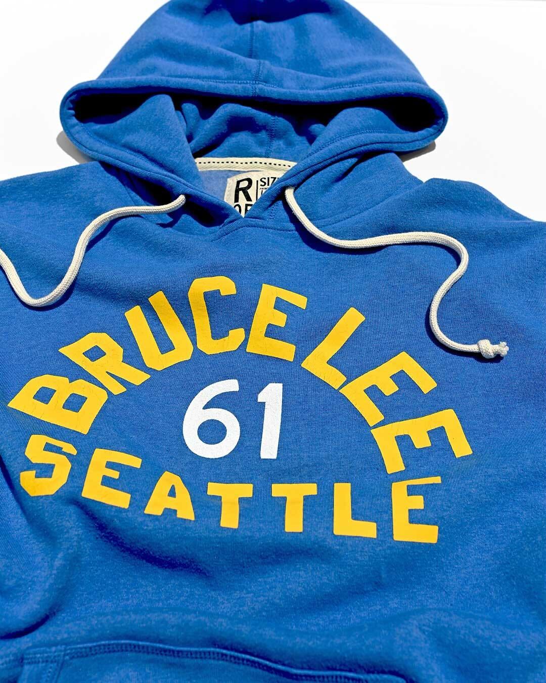 Bruce Lee Seattle '61 Blue PO Hoody - Roots of Fight Canada