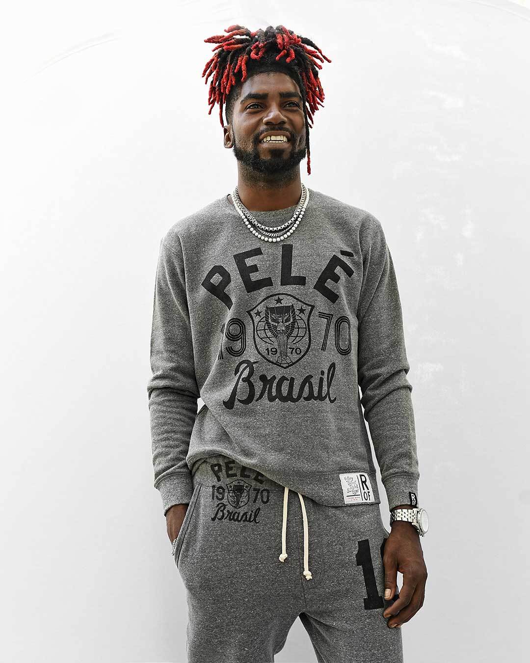Pelé Brasil Grey Sweatshirt - Roots of Fight Canada