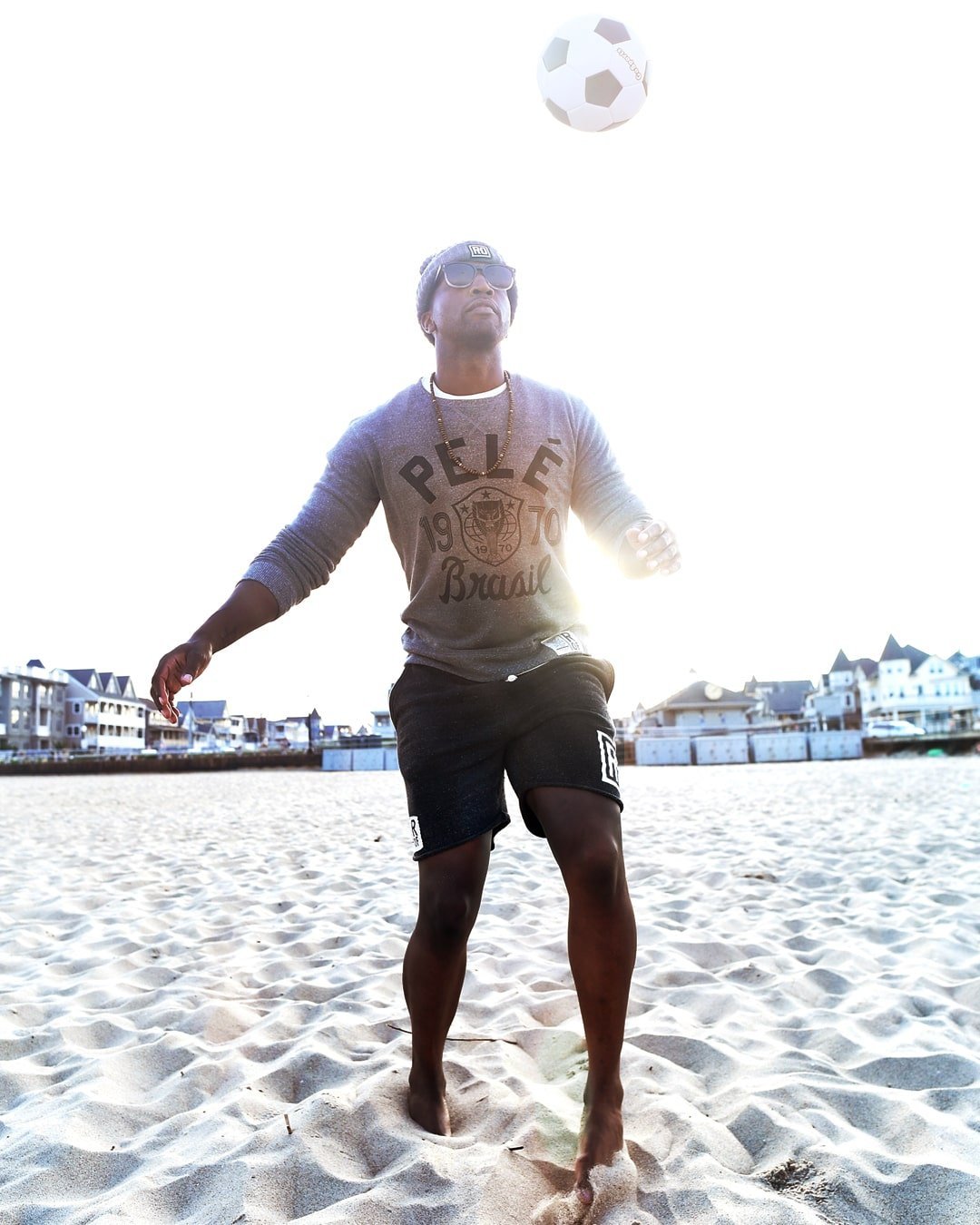 Pelé Brasil Grey Sweatshirt - Roots of Fight Canada