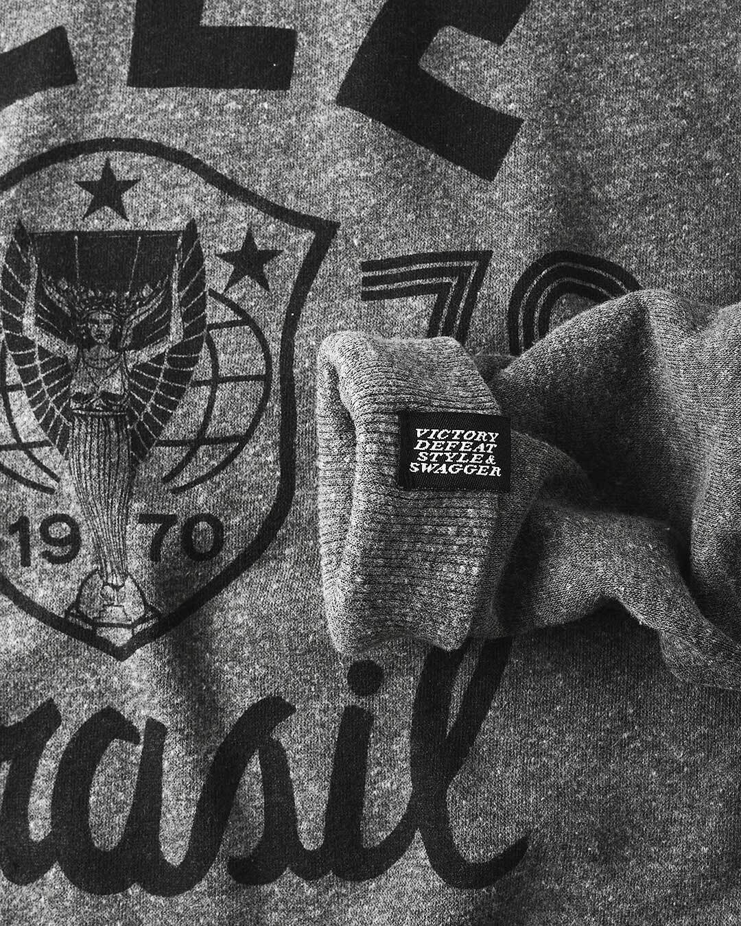 Pelé Brasil Grey Sweatshirt - Roots of Fight Canada
