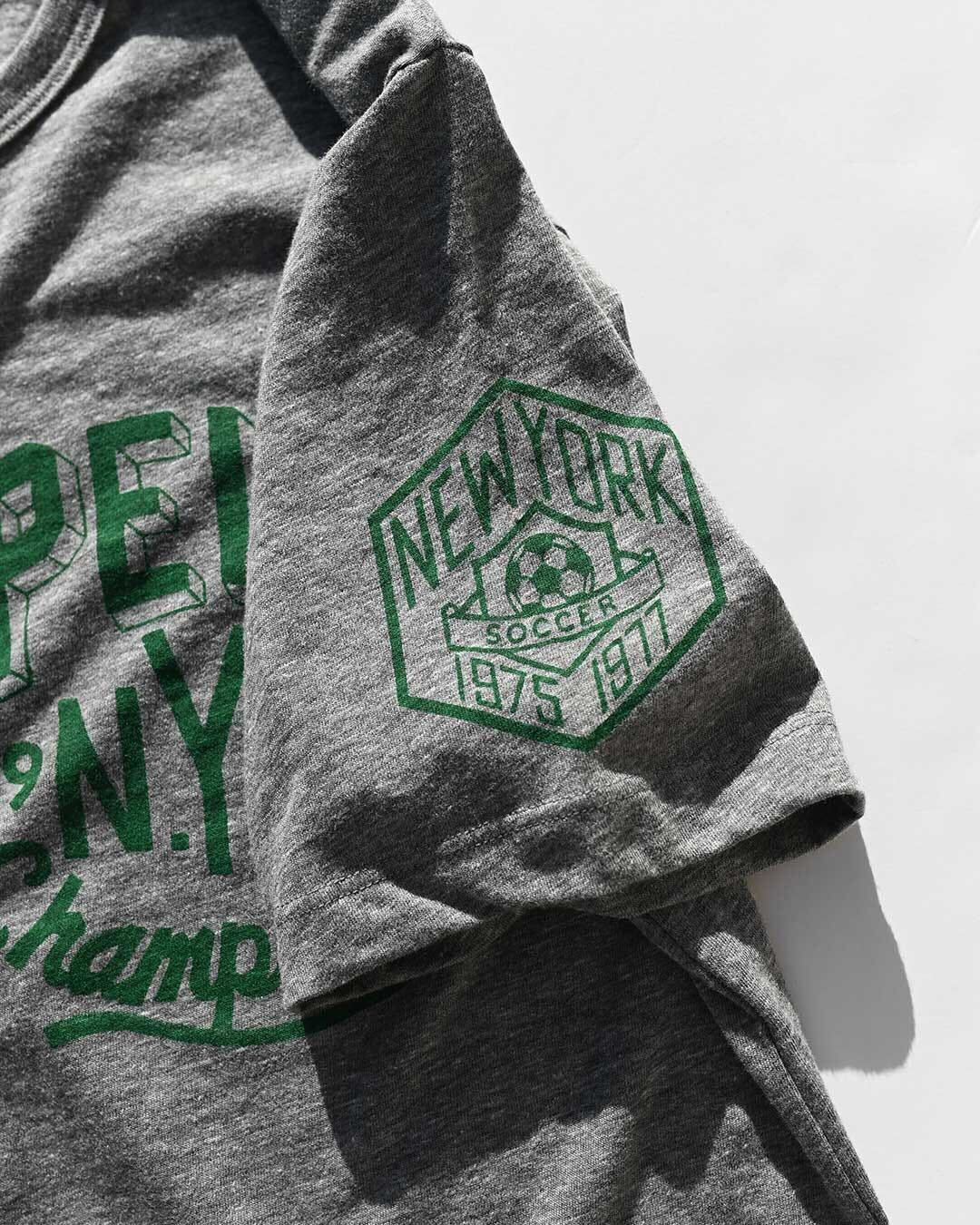 Pelé NYC Champ 1977 Grey Tee - Roots of Fight Canada