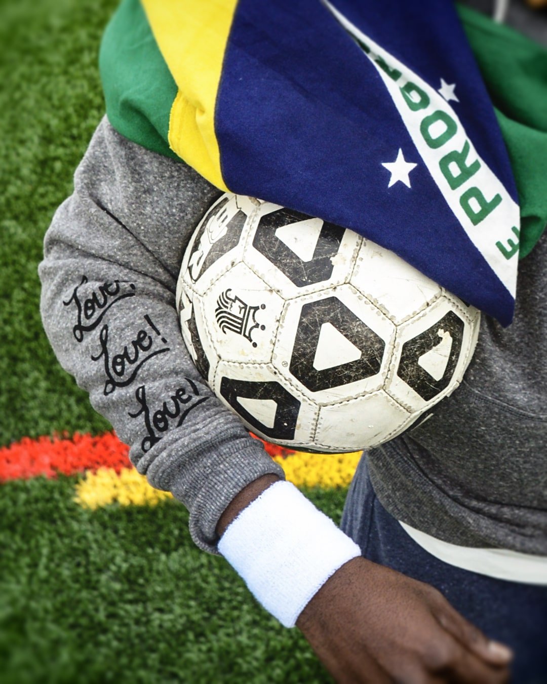Pelé Tribute - Grey PO Hoody - Roots of Fight