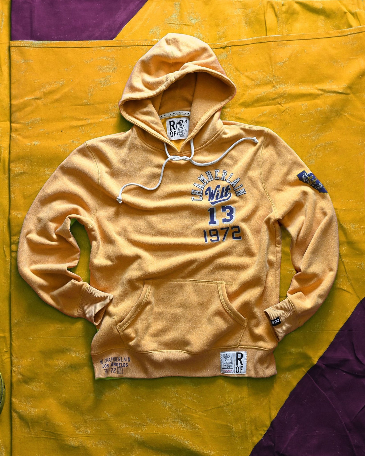 Wilt Chamberlain #13 Gold PO Hoody - Roots of Fight Canada